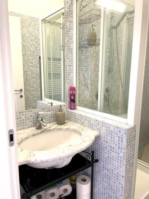 דירות סנטה מרגריטה ליגורה Splendido Trilocale A Due Passi Dal Mare מראה חיצוני תמונה